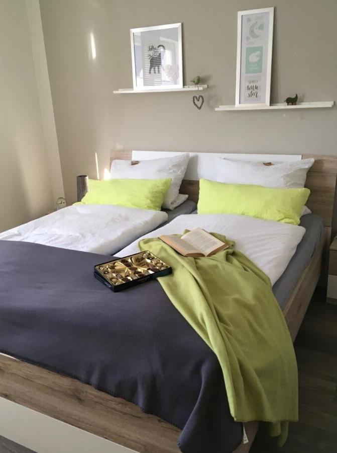 Ferienwohnung Loretta ทราเบิน-ทราร์บาค ภายนอก รูปภาพ